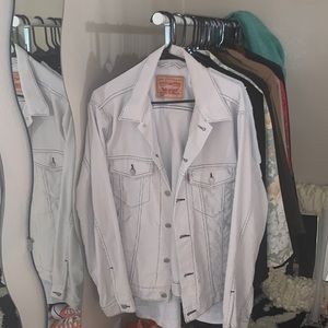 Levi’s Corduroy trucker jacket